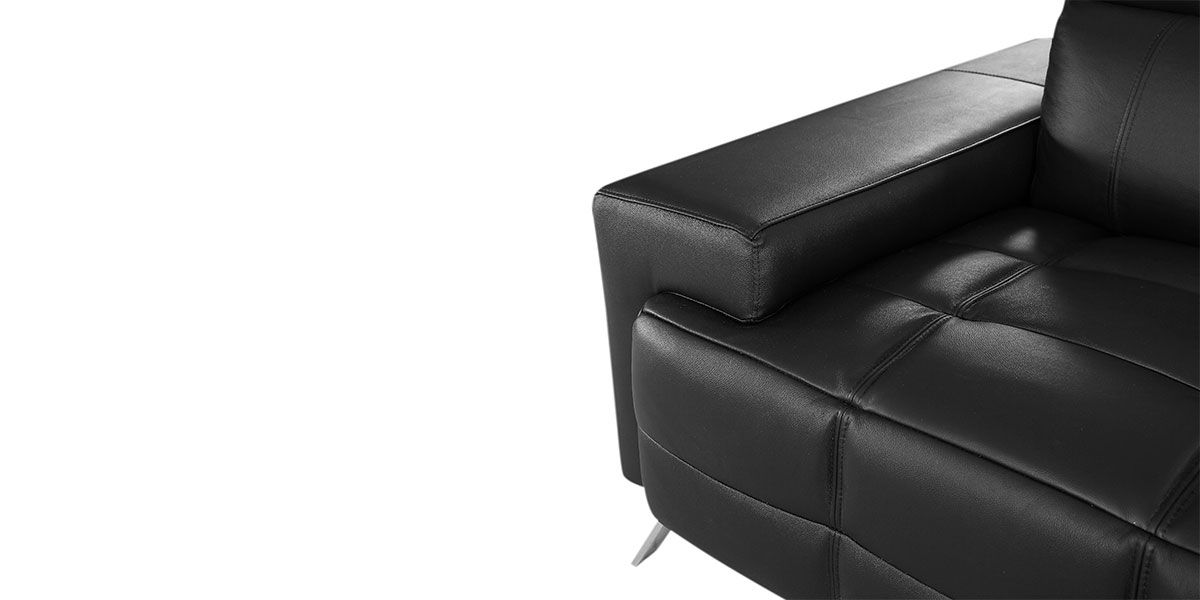 Fauteuil_cuir_Design_JACOB_-_Noir_5_LaMaisonDuCanapé