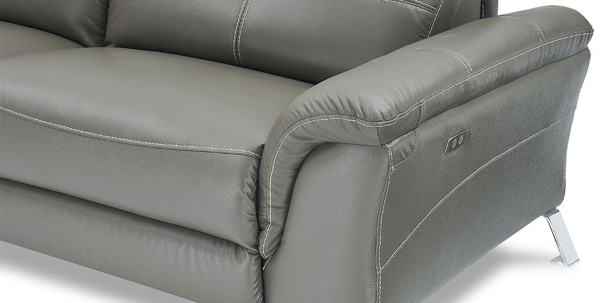 Canapé_relaxation_électrique_3_places_en_cuir_DENY_-_Taupe_13_LaMaisonDuCanapé