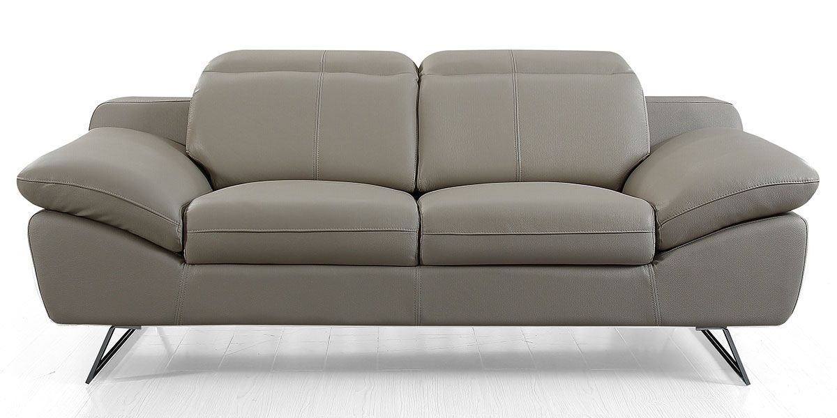 Canapé_2_places_en_cuir_SARM_–_Beige_1_LaMaisonDuCanapé