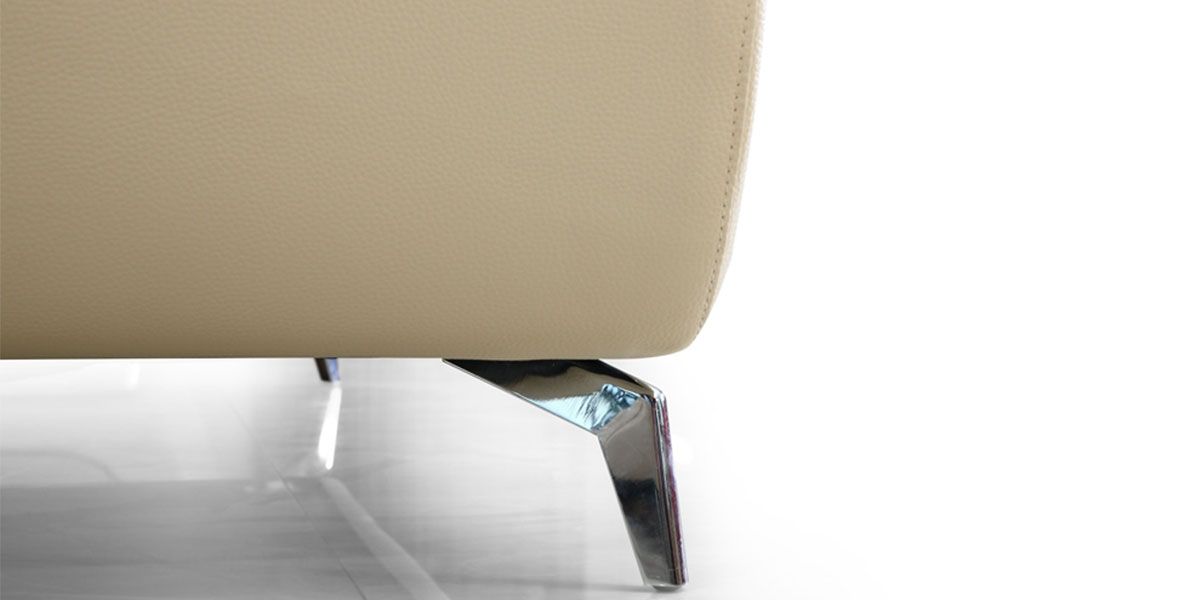Fauteuil_Design_en_cuir_LEA_-_Beige_6_LaMaisonDuCanapé