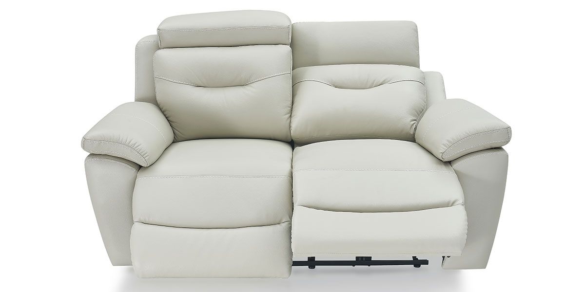 Canapé_relaxation_électrique_2_places_en_cuir_SERENA_-_Gris_perle_3_LaMaisonDuCanapé