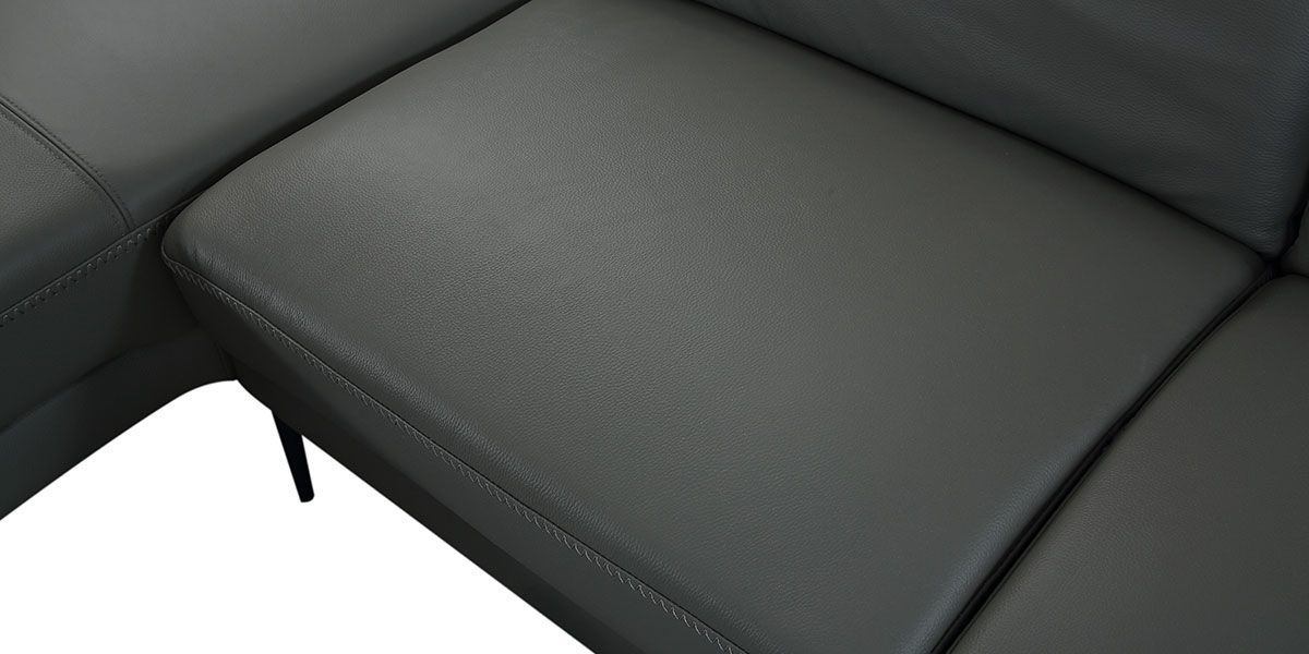 Canapé_d'angle_droit_en_cuir_KENDY_–_Gris_10_LaMaisonDuCanapé