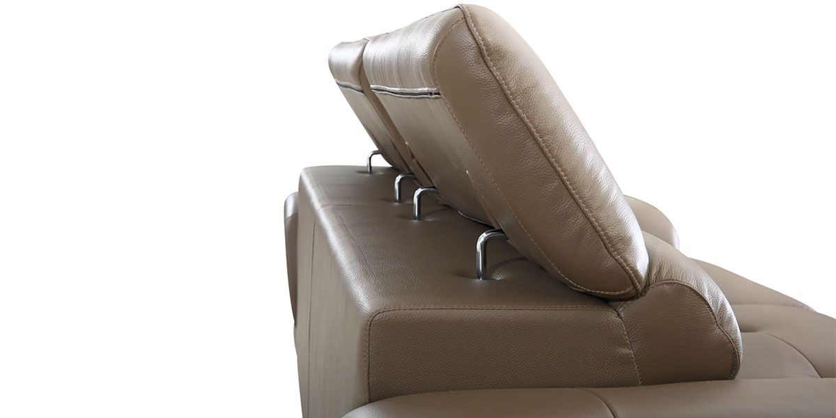 Fauteuil_Design_en_cuir_BRAME_-_Marron_clair_7_LaMaisonDuCanapé