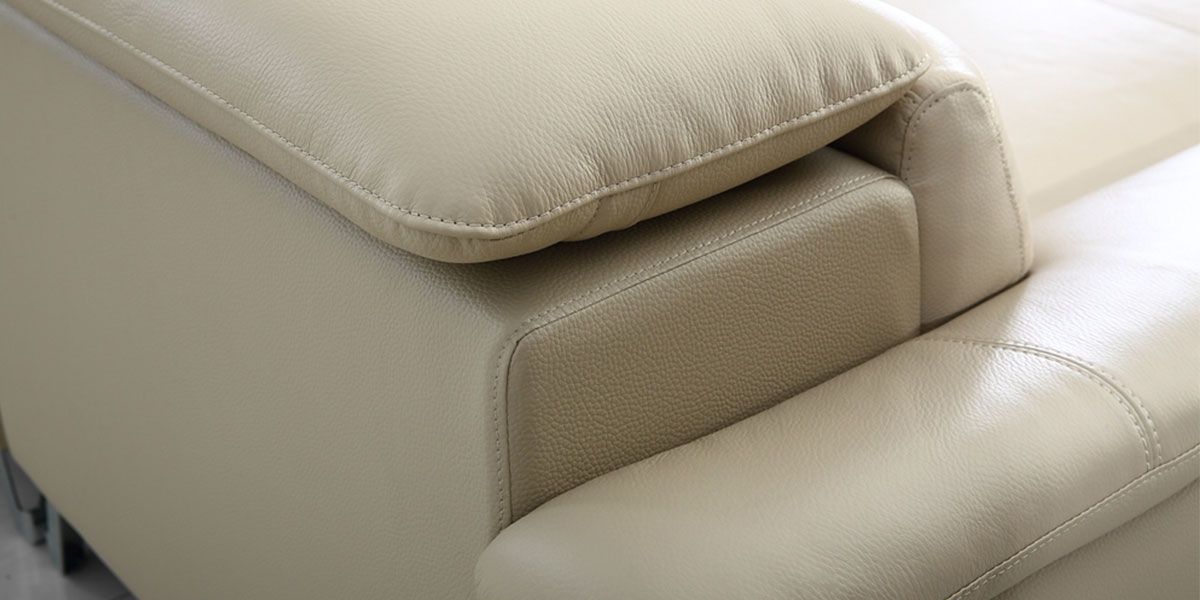Canapé_d'angle_gauche_en_cuir_NOUMEA_-_Beige_8_LaMaisonDuCanapé