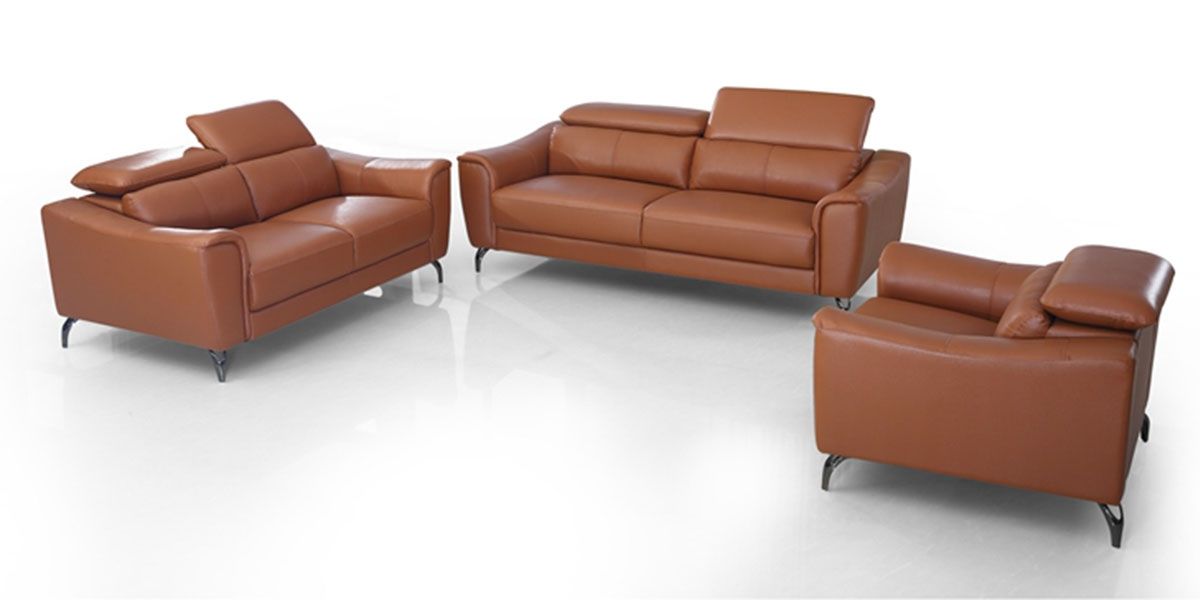 Fauteuil_Design_en_cuir_KRYS_-_Marron/Cognac_2_LaMaisonDuCanapé