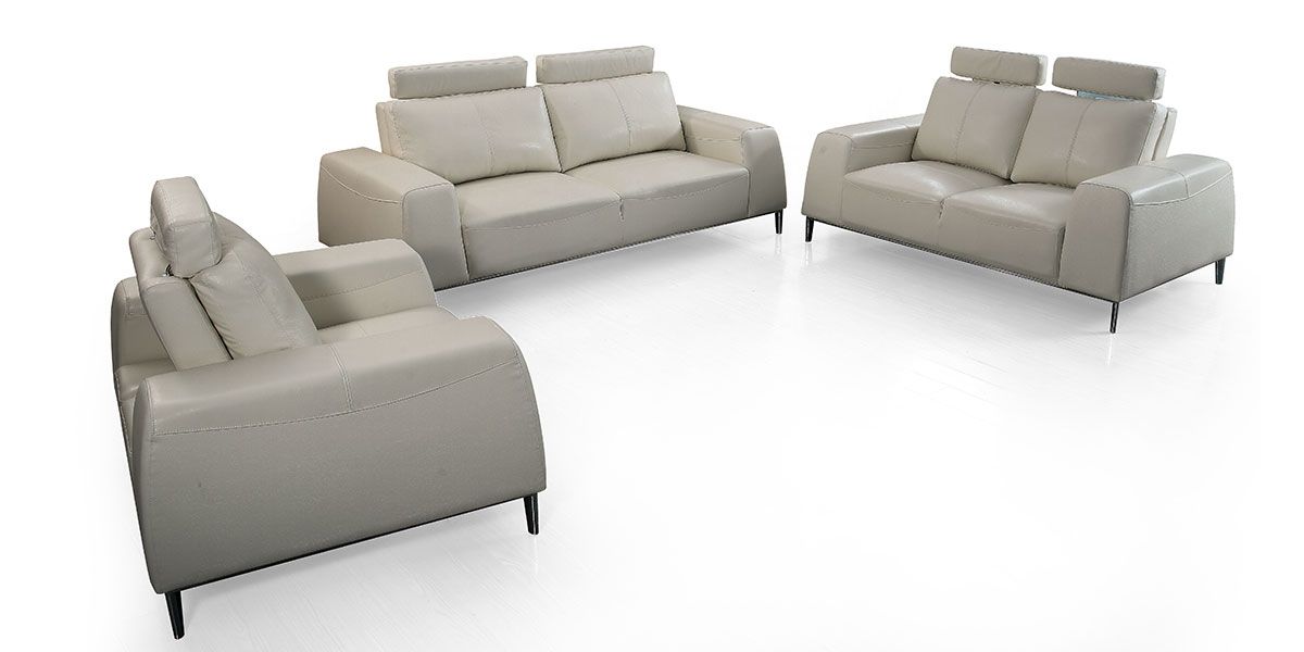 Canapé_3_places_en_cuir_avec_dossier_avance-recul__LOOLAK_–_Beige_3_LaMaisonDuCanapé