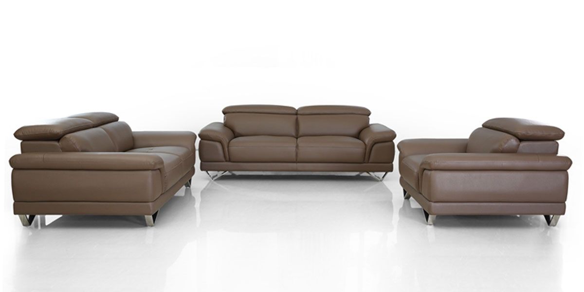 Fauteuil_Design_en_cuir_BRAME_-_Marron_clair_2_LaMaisonDuCanapé