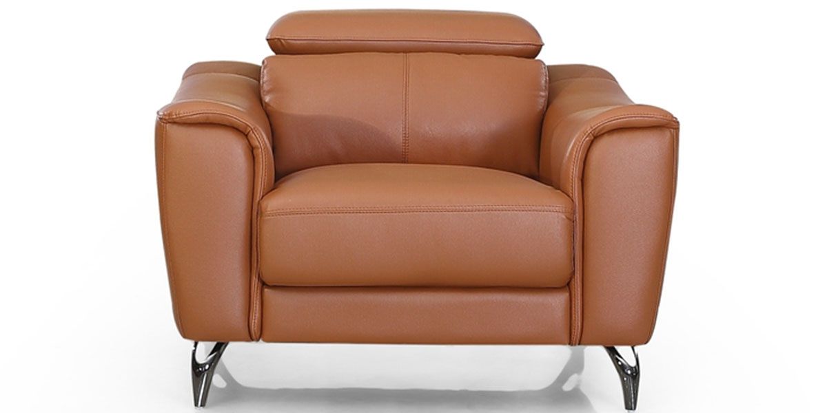 Fauteuil_Design_en_cuir_KRYS_-_Marron/Cognac_1_LaMaisonDuCanapé