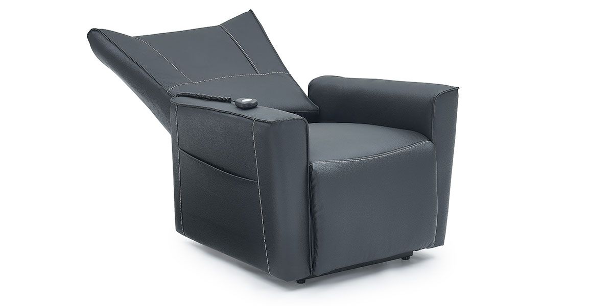 Fauteuil_releveur_électrique_1_place_en_cuir_MAEVA_-_Noir_8_LaMaisonDuCanapé