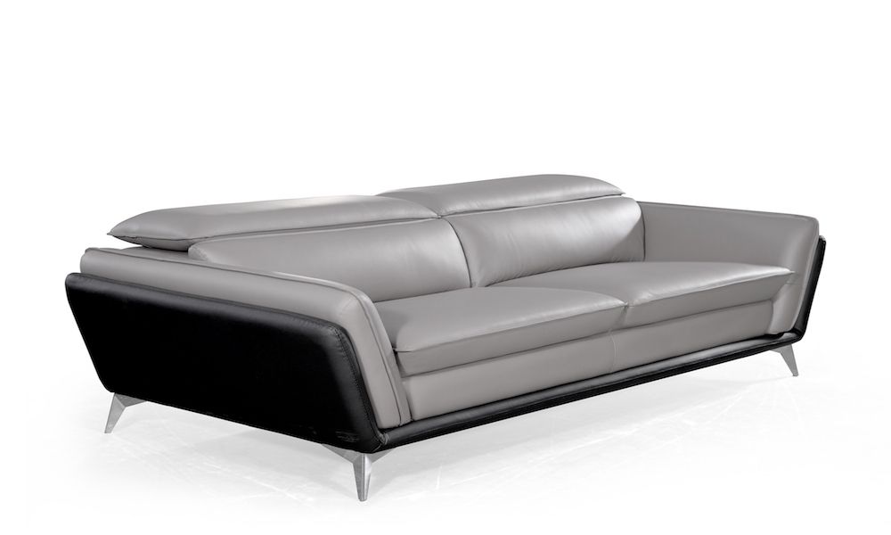 Canapé_3_places_en_cuir_NAEL_-_Gris_2_LaMaisonDuCanapé