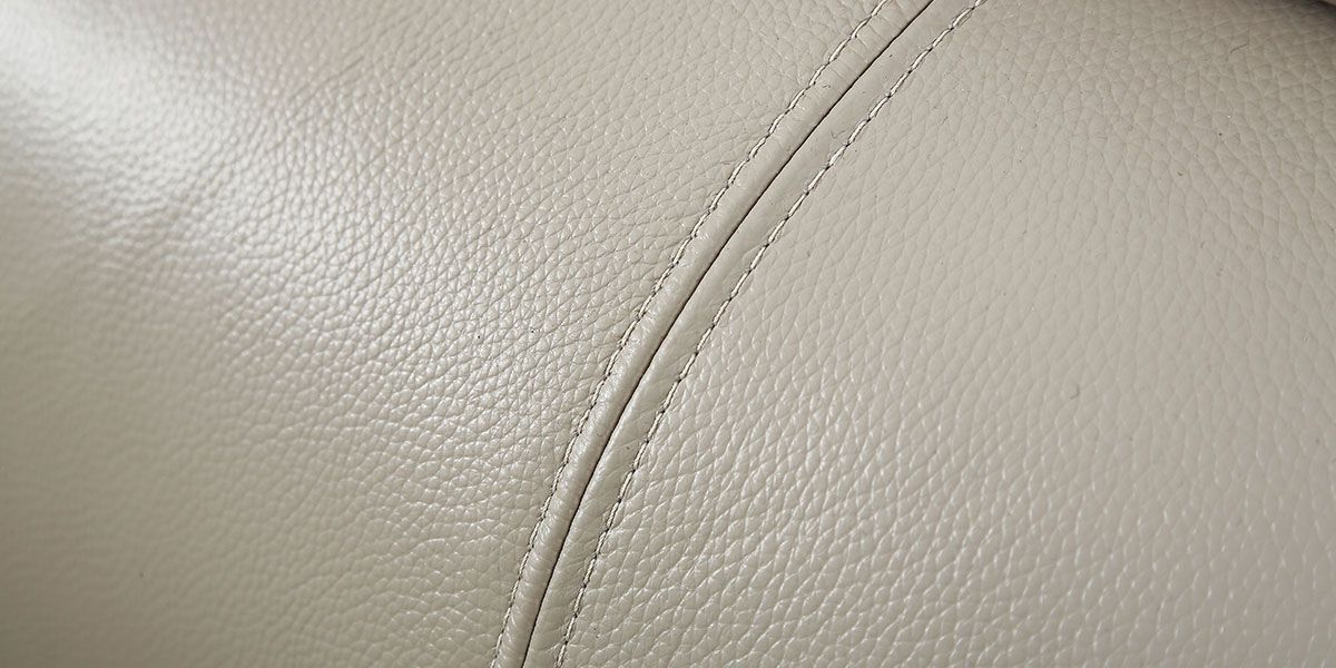 Fauteuil_cuir_Design_HAVANA_–_Beige_8_LaMaisonDuCanapé