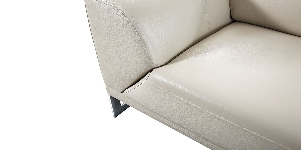 Fauteuil_cuir_Design_HAVANA_–_Beige_7_LaMaisonDuCanapé