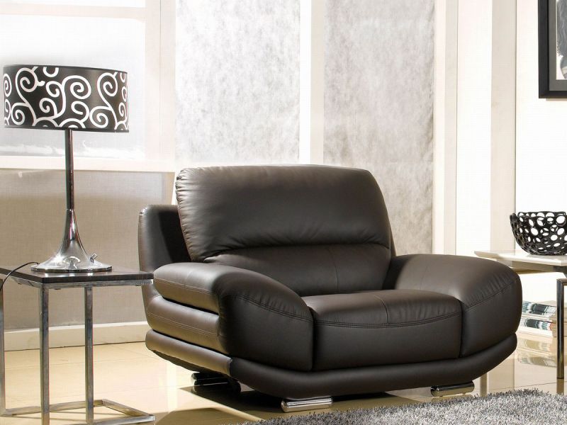 Fauteuil_en_cuir_marron_BARCELONA_LaMaisonDuCanapé