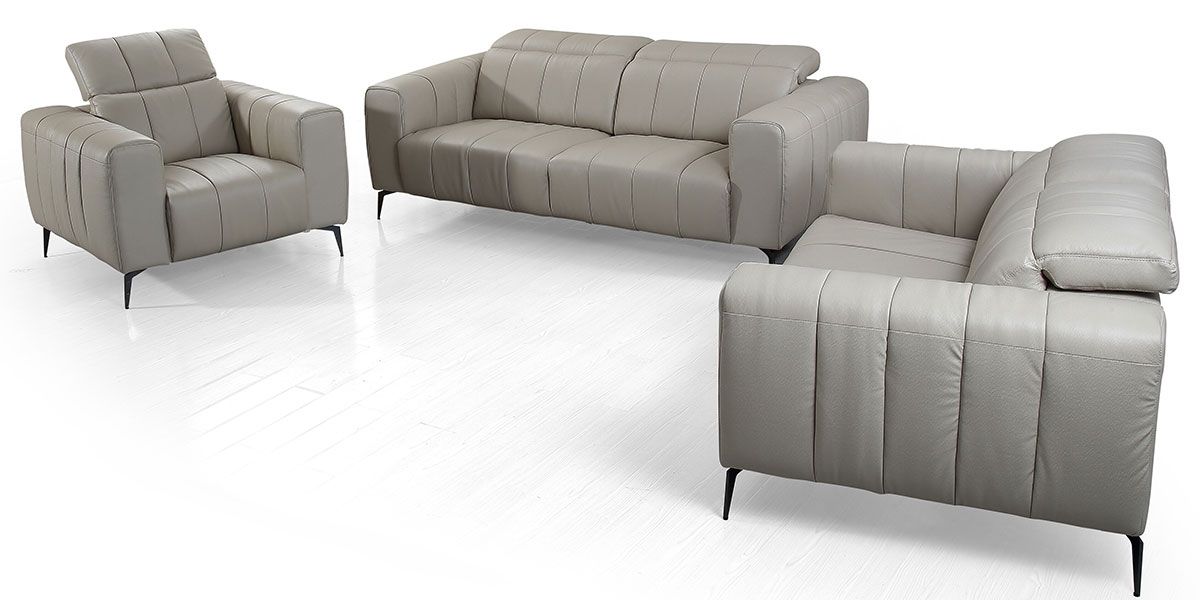 Fauteuil_cuir_Design_KIKO_–_Beige_LaMaisonDuCanapé
