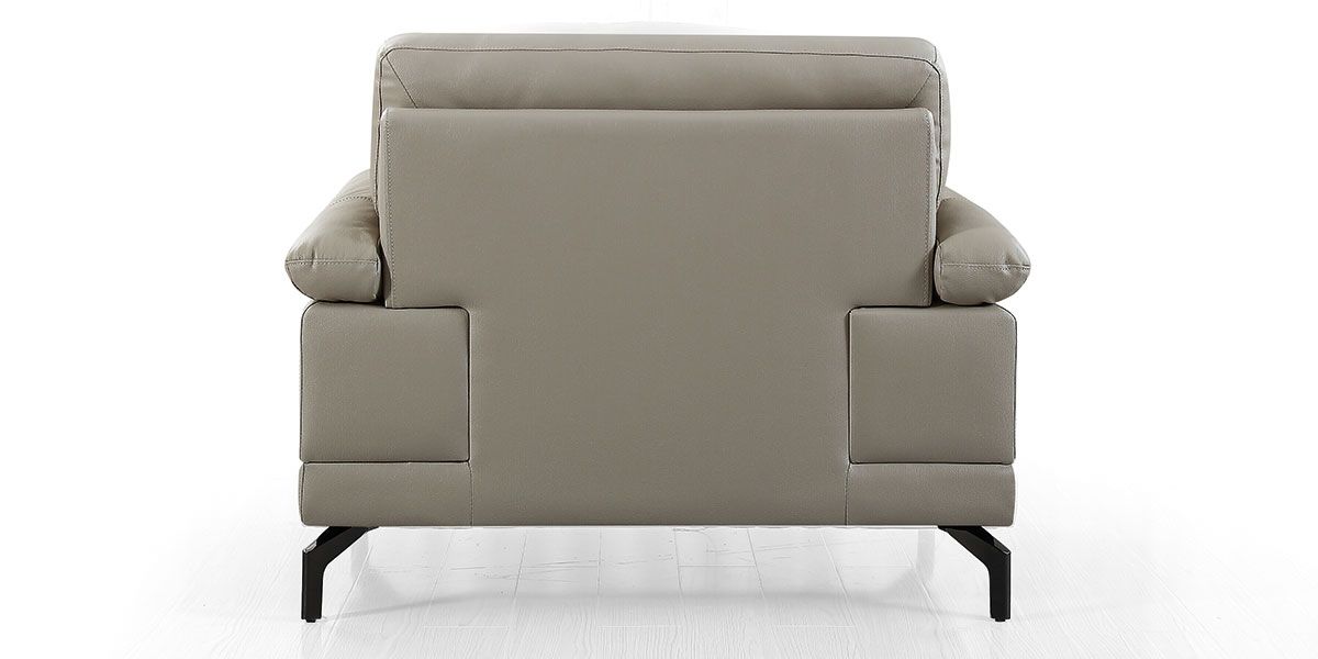 Fauteuil_cuir_Design_BRODY_–_Beige_LaMaisonDuCanapé