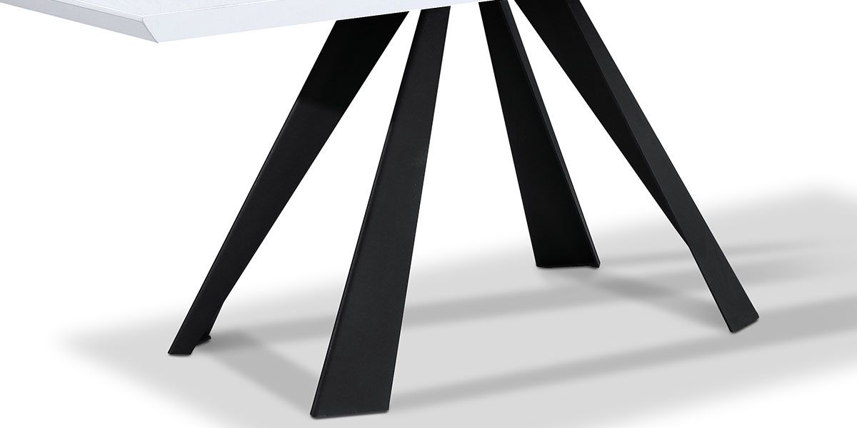 Table_à_manger_laqué_ASTER_-_Blanc_LaMaisonDuCanapé