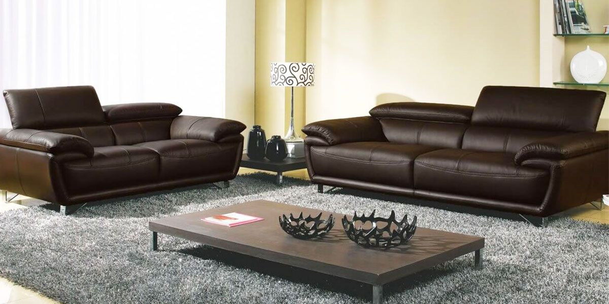 Fauteuil en cuir marron BAYA