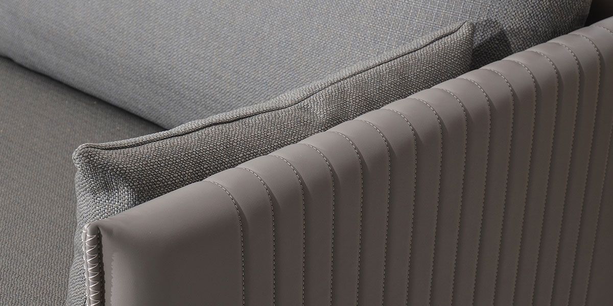 Fauteuil en tissu BOSEO - Taupe
